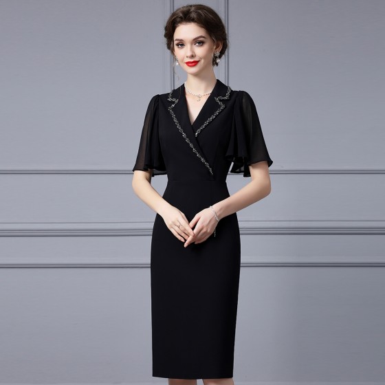 Short-sleeved dress for women in summer, new style, exquisite button-down collar, diamond-studded, elegant black high-waisted skirt